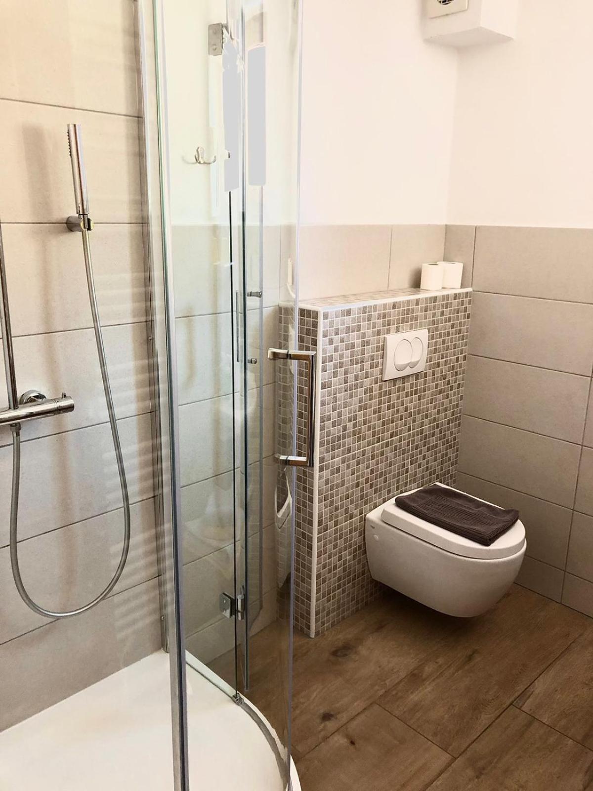 Apartments Kamp Podgrad Vransko エクステリア 写真