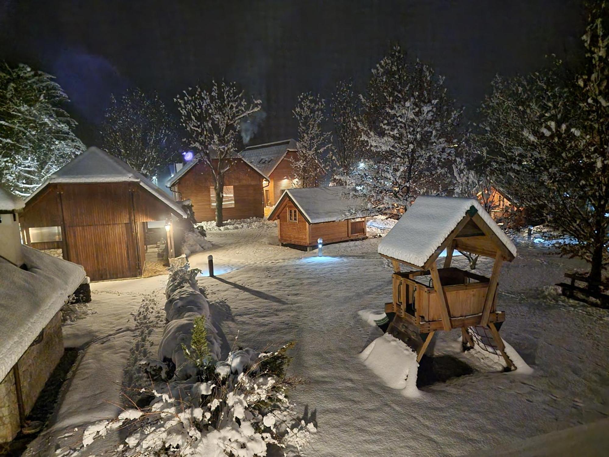 Apartments Kamp Podgrad Vransko エクステリア 写真
